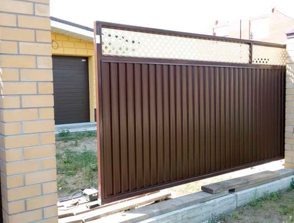 Эстетика и Надежность: Ворота Grand Line для Вашего Дома в Лысьве от 36502 руб